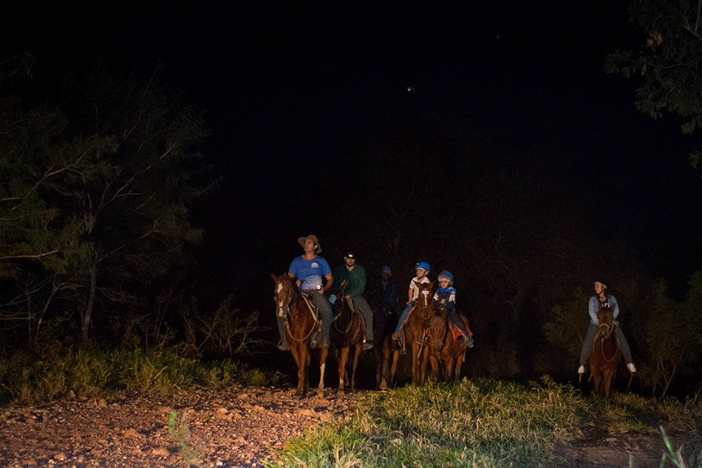 Cavalgada Recanto do Peão: Passeio a Cavalo em Bonito MS